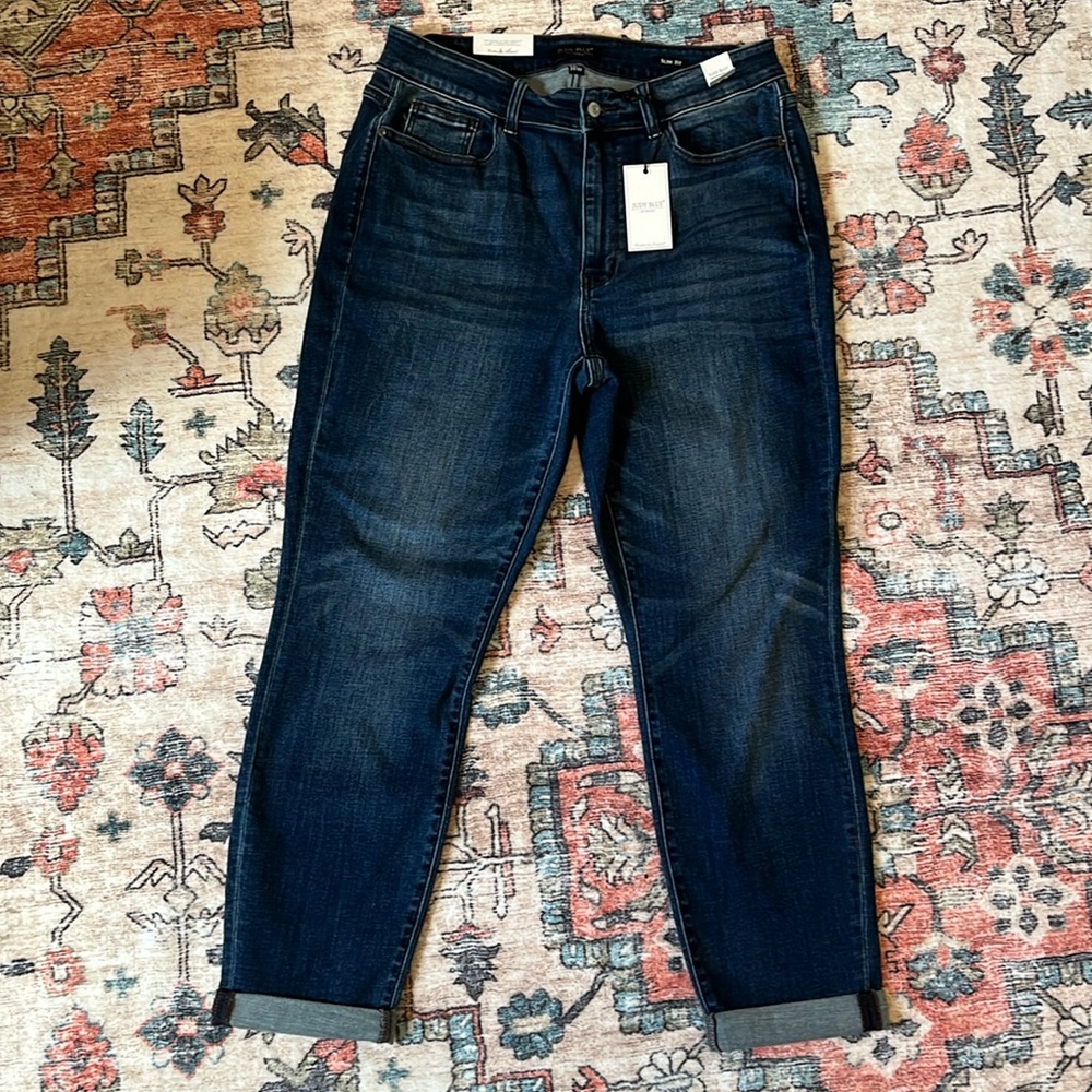 Judy blue mid rise slim fit cuffed jeans